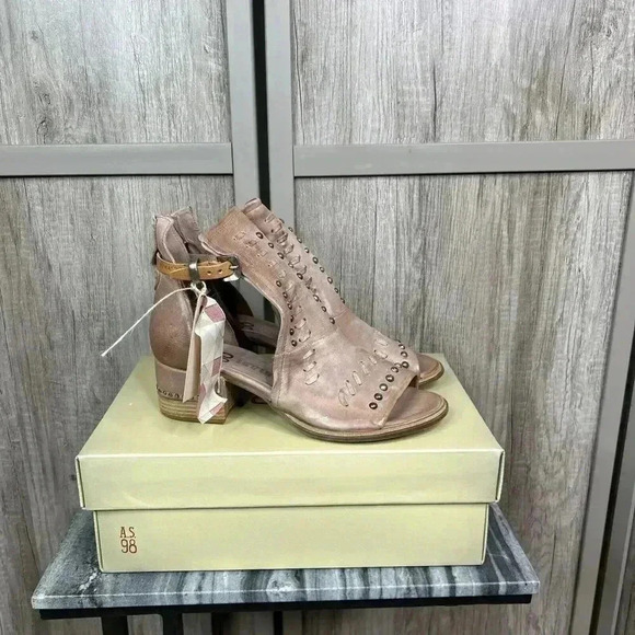 A.S. 98 Sandals Leather Block Heel Studs Ankle Strap Mauve Fair Wind - Picture 1 of 10